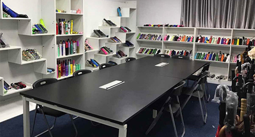 榴莲APP官方下载进入网站免费伞样品间